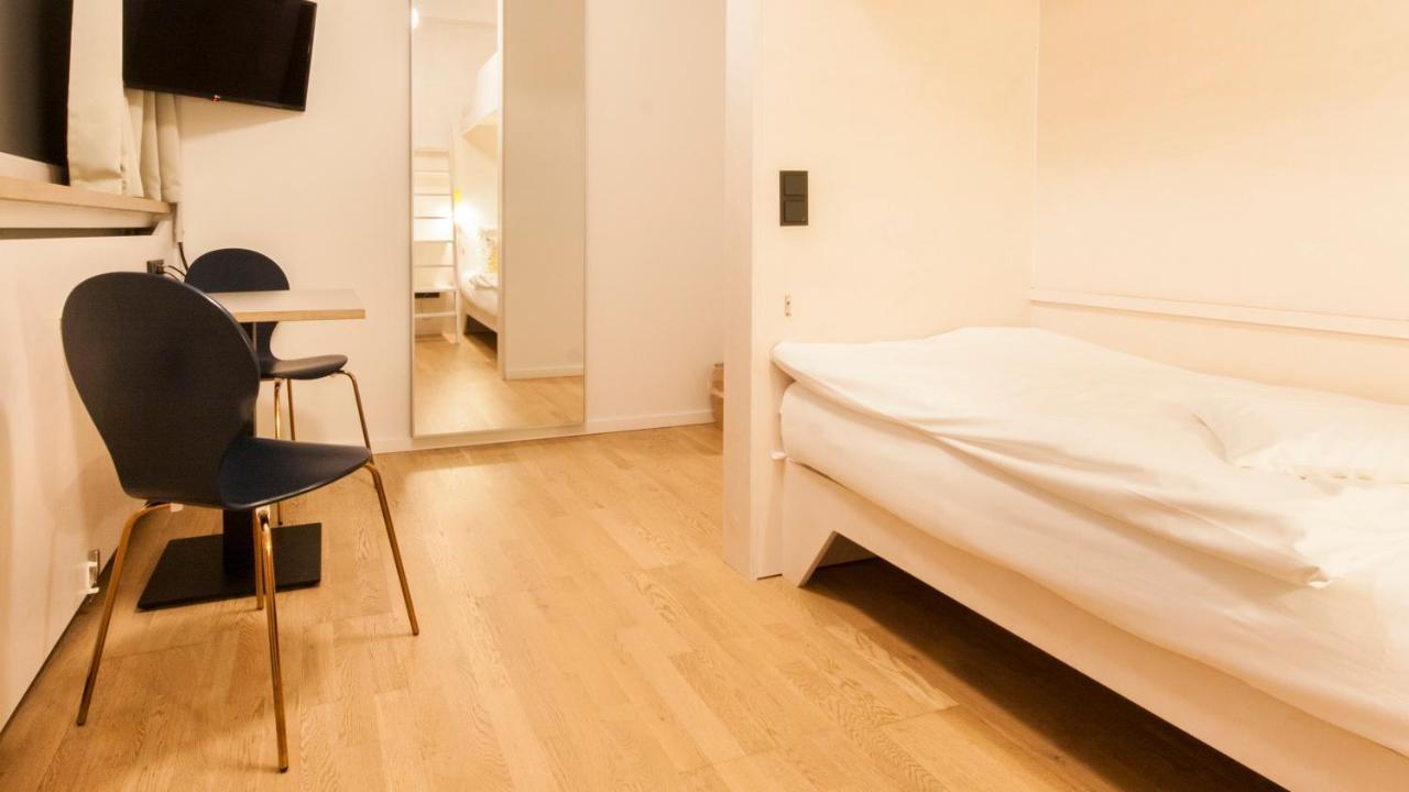 Room For Rent Унтерхахинг Экстерьер фото