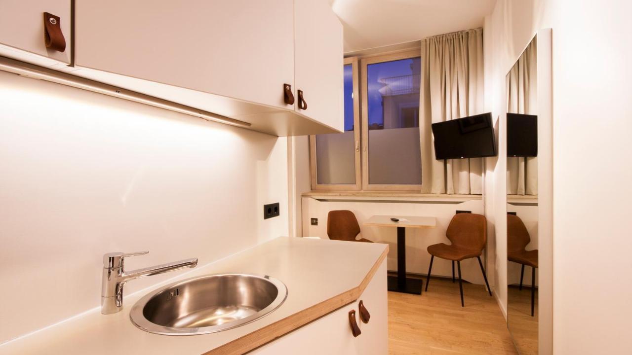 Room For Rent Унтерхахинг Экстерьер фото
