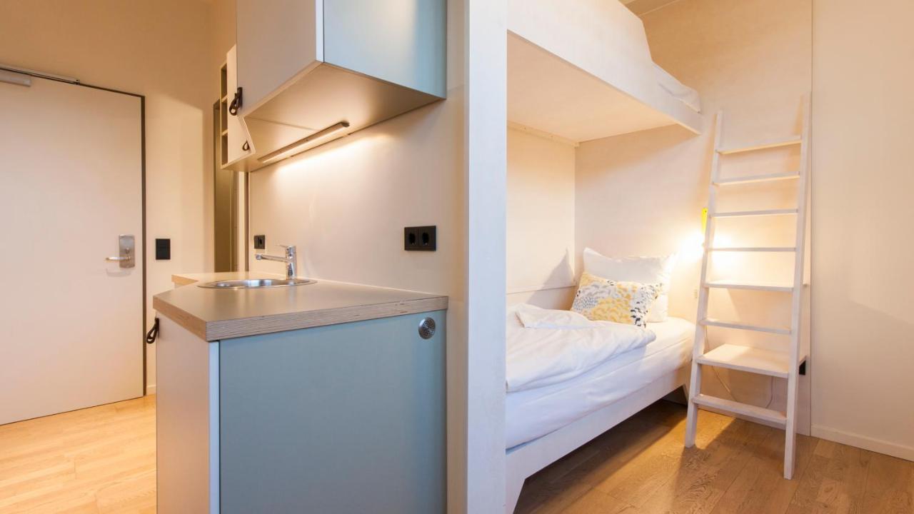 Room For Rent Унтерхахинг Экстерьер фото