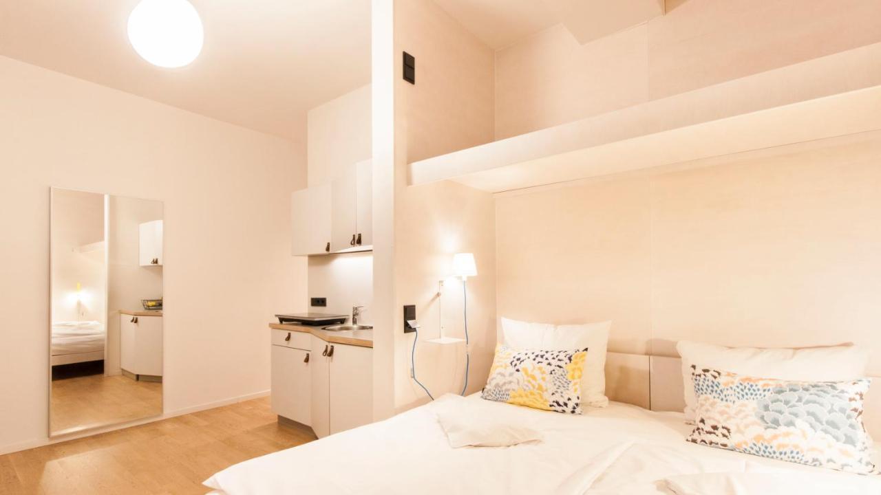 Room For Rent Унтерхахинг Экстерьер фото